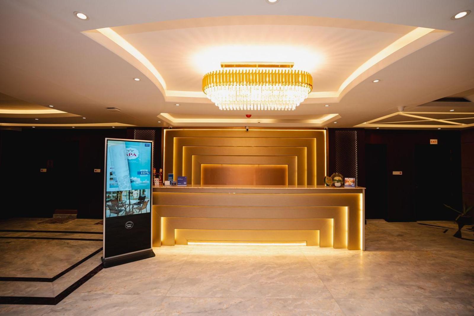 Royal Raj Hotel Раджшахи Екстериор снимка