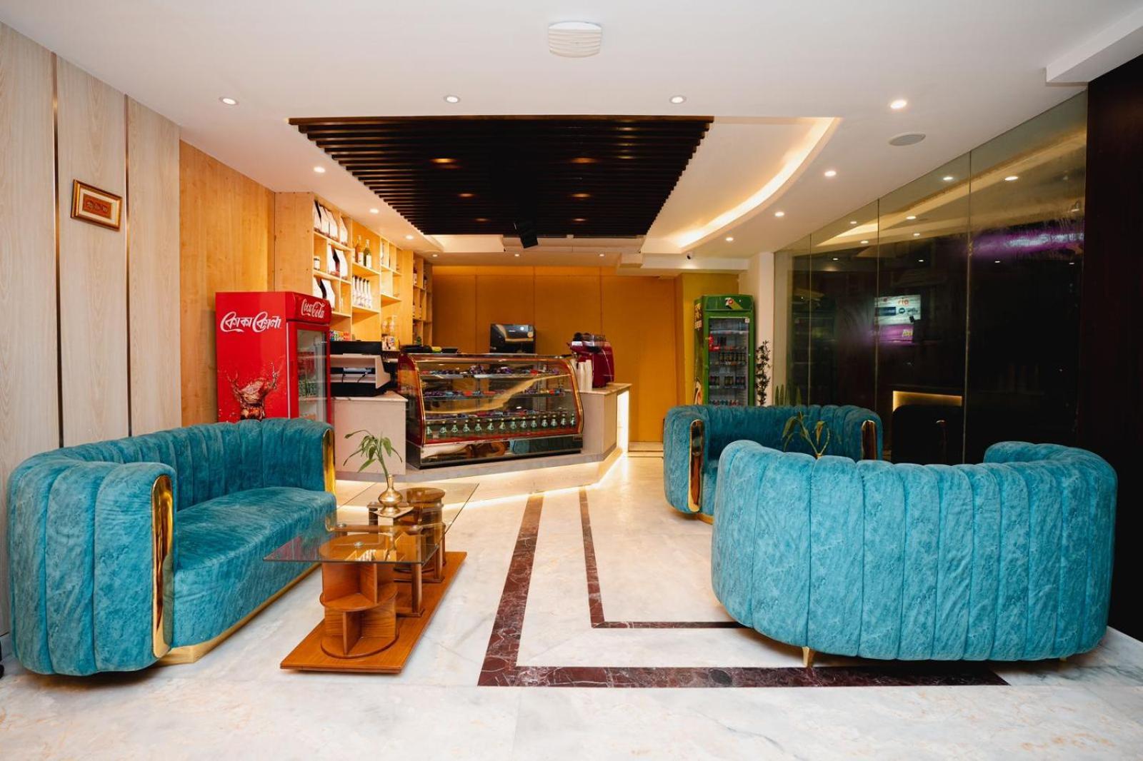 Royal Raj Hotel Раджшахи Екстериор снимка
