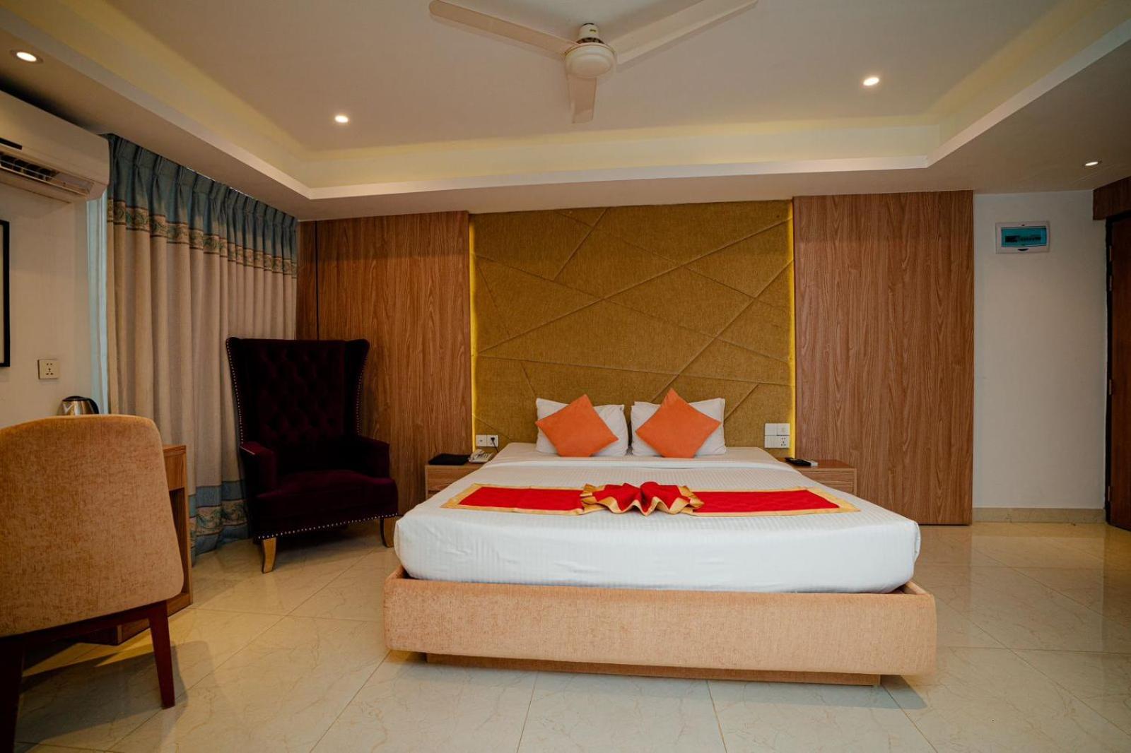 Royal Raj Hotel Раджшахи Екстериор снимка