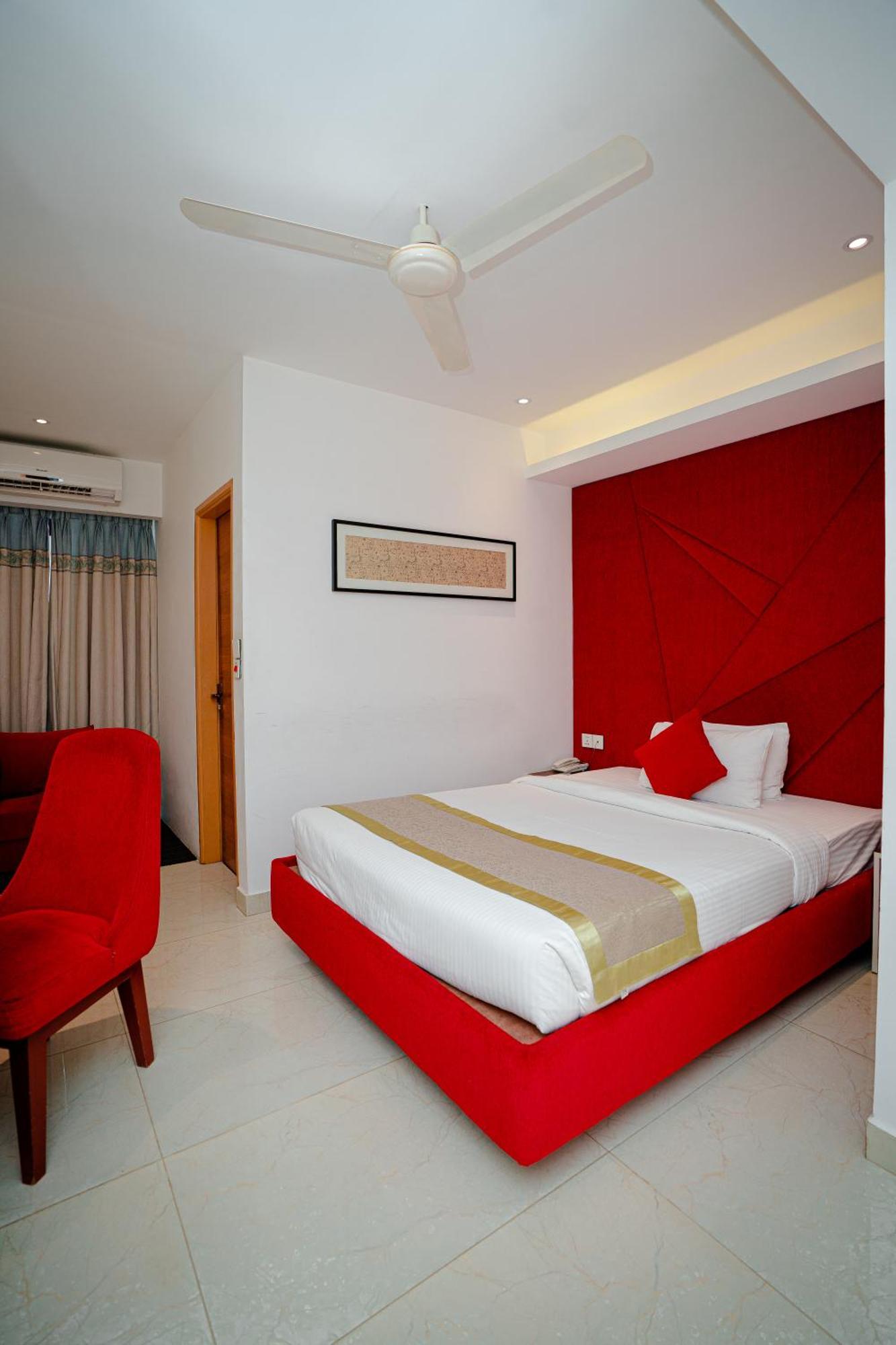 Royal Raj Hotel Раджшахи Екстериор снимка